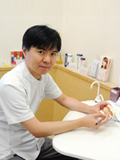 包括治療について